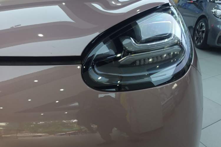 Used Wuling Bingo 2023 333 km Lingxi Connected+ Version Left Front Headlight