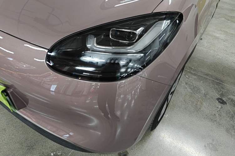 Used Wuling Bingo 2023 333 km Lingxi Connected Version Left Front Headlight