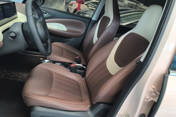 Used Wuling Bingo 2023 410 km Lingxi Deluxe Edition Left Front Seat