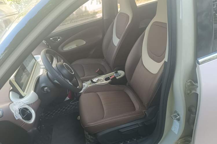 Used Wuling Bingo 2023 333km Enjoy+ Version Left Front Seat