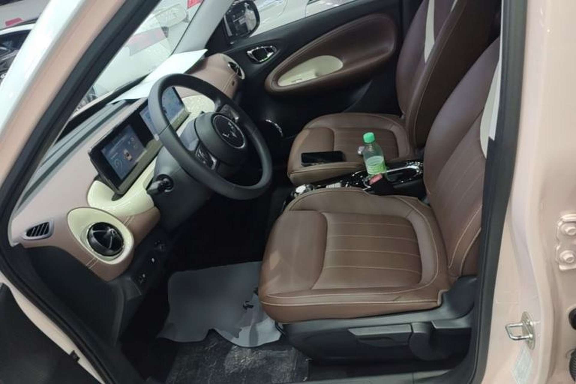 Used Wuling Bingo 2023 333km Enjoy+ Version Left Front Seat