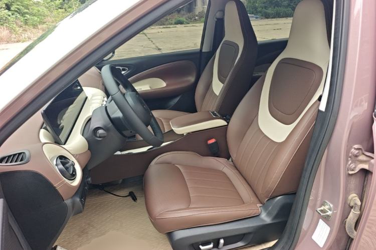Used Wuling Bingo 2023 333 km Lingxi Connected+ Version Left Front Seat