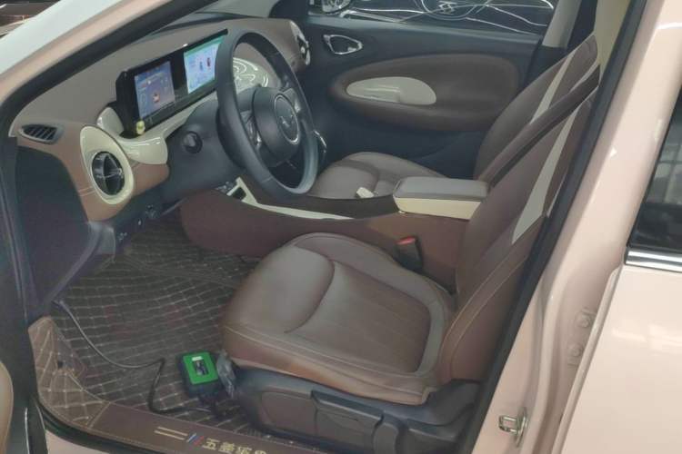 Used Wuling Bingo 2023 333km Enjoy+ Version Left Front Seat