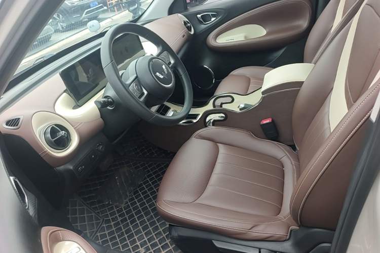 Used Wuling Bingo 2023 333 km Fast-Share Version Left Front Seat