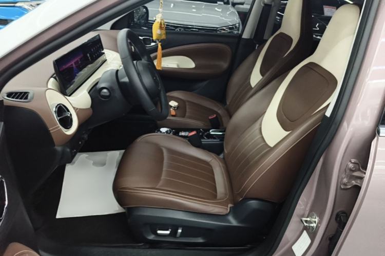 Used Wuling Bingo 2023 333 km Lingxi Connected Version Left Front Seat