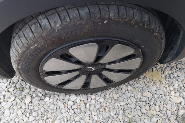 Used Wuling Bingo 2023 333km Enjoy+ Version Left Front Wheel Hub