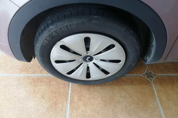 Used Wuling Bingo 2023 203km Light Edition Left Front Wheel Hub