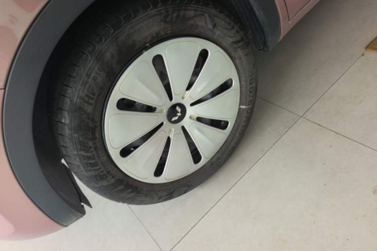 Used Wuling Bingo 2023 203km Light Edition Left Front Wheel Hub