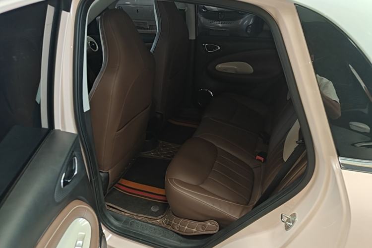 Used Wuling Bingo 2023 410 km Lingxi Deluxe Edition Left Rear Seat