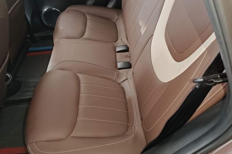 Used Wuling Bingo 2023 203km Comfort Edition Left Rear Seat