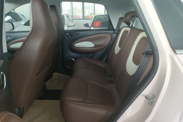 Used Wuling Bingo 2023 410 km Lingxi Deluxe Edition Left Rear Seat