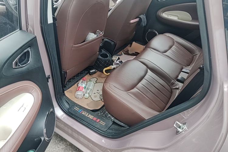 Used Wuling Bingo 2023 203km Comfort Edition Left Rear Seat