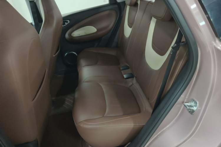 Used Wuling Bingo 2023 333 km Lingxi Connected Version Left Rear Seat