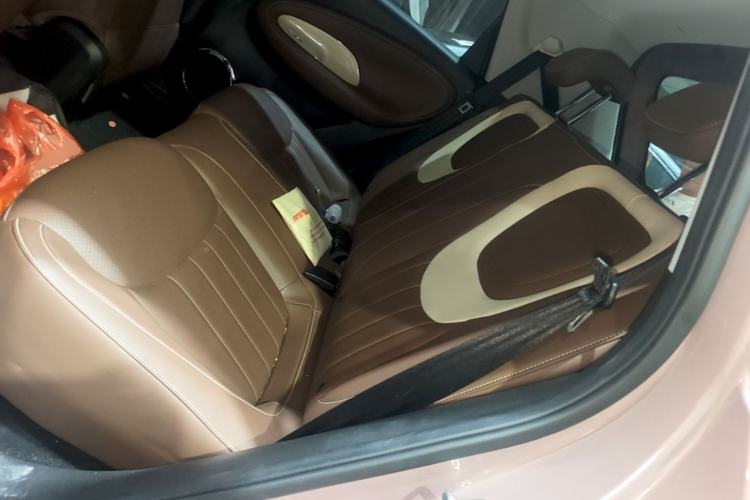 Used Wuling Bingo 2023 333 km Enjoyment Version Left Rear Seat