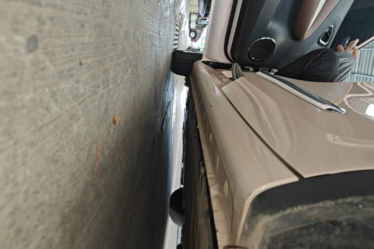 Used Wuling Bingo 2023 410 km Lingxi Deluxe Edition Left Side Sill