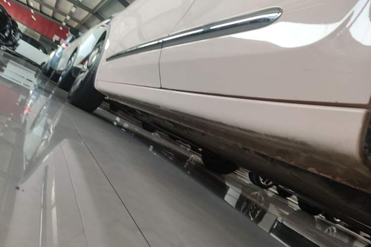 Used Wuling Bingo 2023 410 km Lingxi Deluxe Edition Left Side Sill