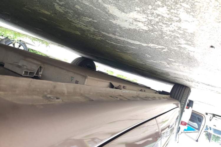 Used Wuling Bingo 2023 333 km Lingxi Connected Version Left Side Sill