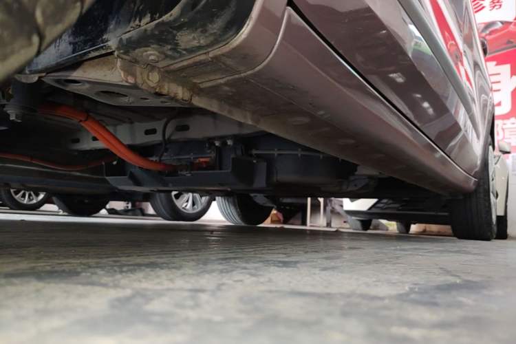 Used Wuling Bingo 2023 203km Light Edition Left Side Sill