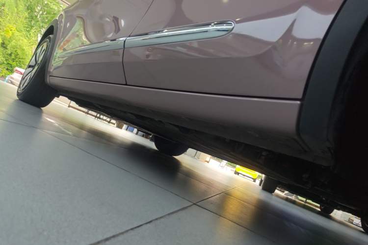 Used Wuling Bingo 2023 333 km Lingxi Connected+ Version Left Side Sill