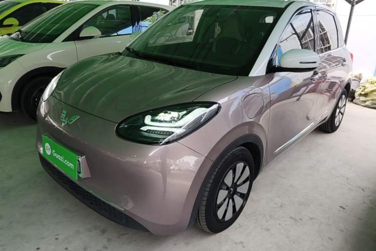 Used Wuling Bingo 2023 333 km Lingxi Connected Version Guazi used car, China used car export, Used car for sale, Used  cars, Cheapest cars for sale