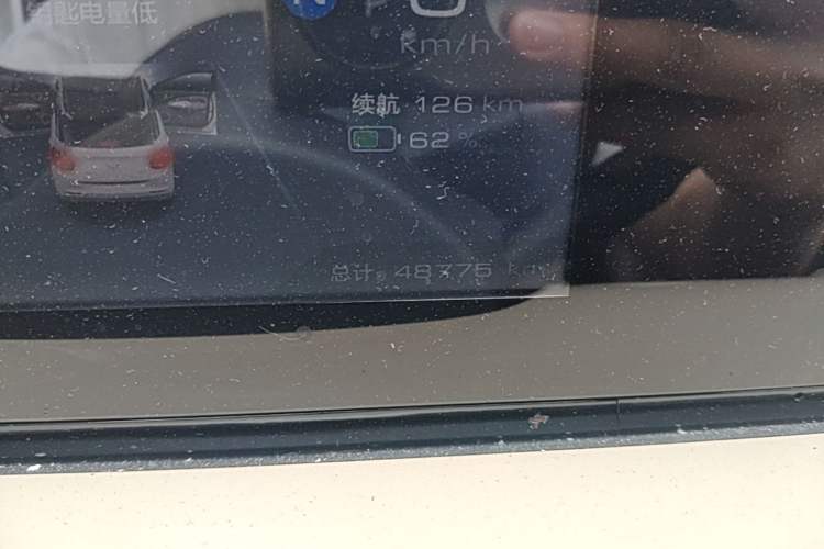Used Wuling Bingo 2023 203km Comfort Edition Odometer Close Up