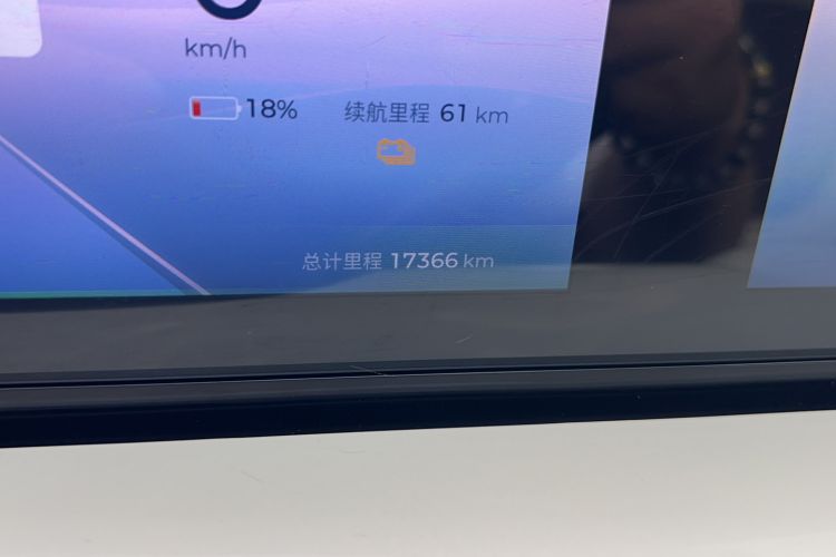 Used Wuling Bingo 2023 333 km Lingxi Connected Version Odometer Close Up