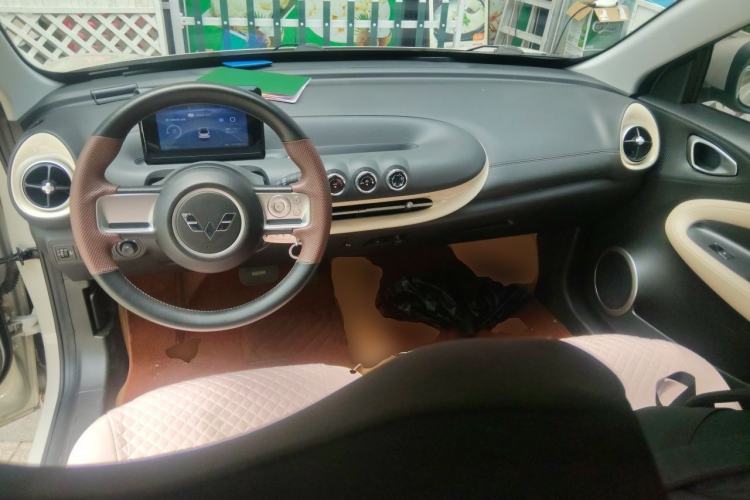 Used Wuling Bingo 2023 203km Light Edition Center Console