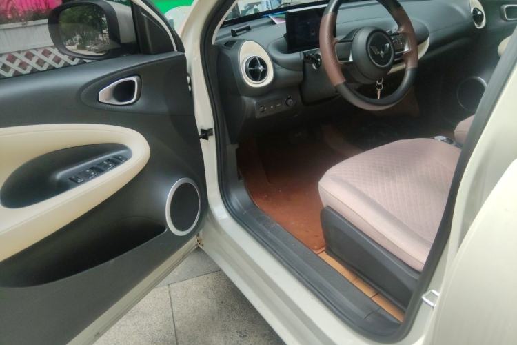 Used Wuling Bingo 2023 203km Light Edition Driver Seat