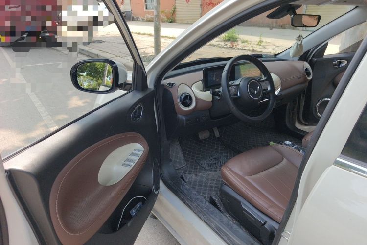 Used Wuling Bingo 2023 203km Comfort Edition Driver Seat