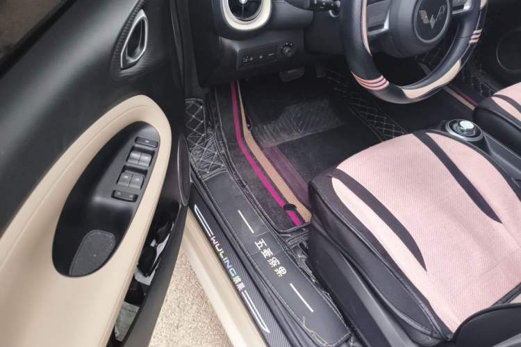 Used Wuling Bingo 2023 203km Light Edition Driver Seat