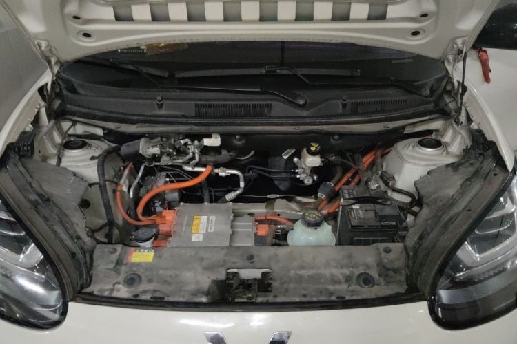 Used Wuling Bingo 2023 333 km Enjoyment Version Engine Bay