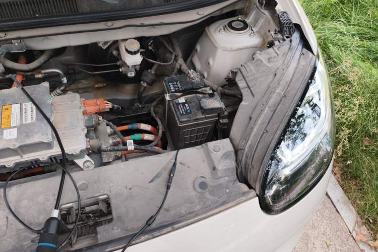 Used Wuling Bingo 2023 203km Light Edition Engine Bay Left