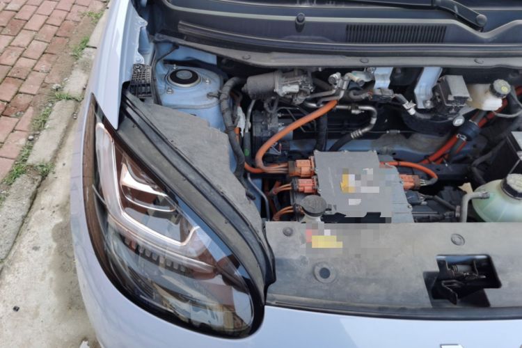 Used Wuling Bingo 2023 410 km Lingxi Deluxe Edition Engine Bay Right