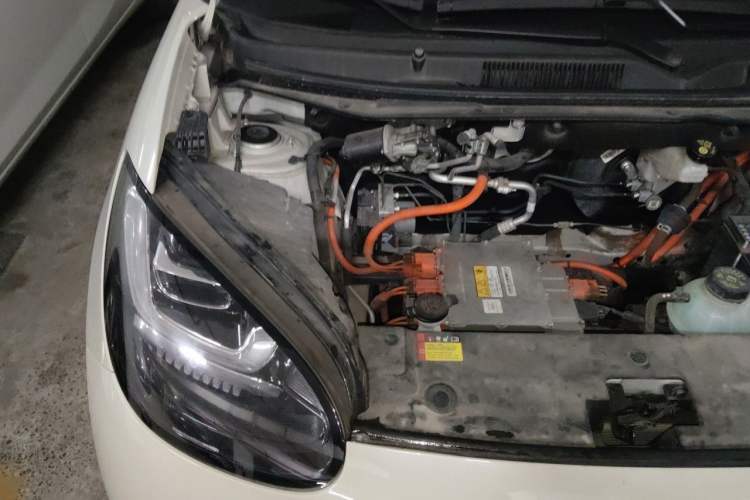 Used Wuling Bingo 2023 333 km Enjoyment Version Engine Bay Right