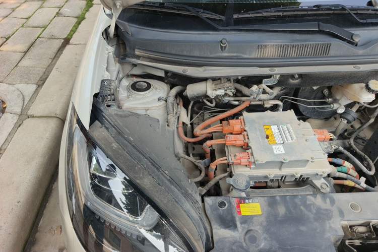 Used Wuling Bingo 2023 203km Comfort Edition Engine Bay Right