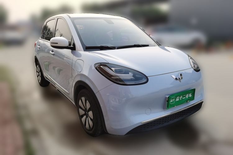 Used Wuling Bingo 2023 410 km Lingxi Deluxe Edition Front Right 45 Deg