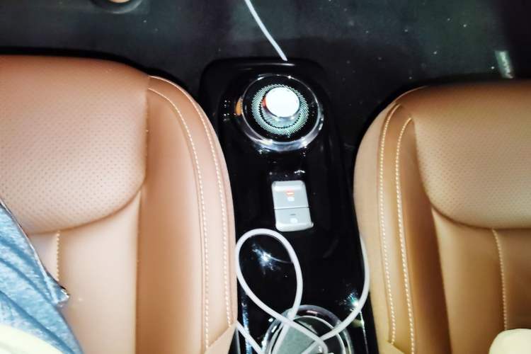 Used Wuling Bingo 2023 333 km Lingxi Connected+ Version Gear Lever