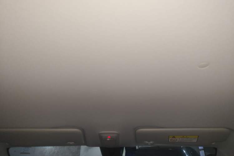 Used Wuling Bingo 2023 410 km Lingxi Deluxe Edition Headliner