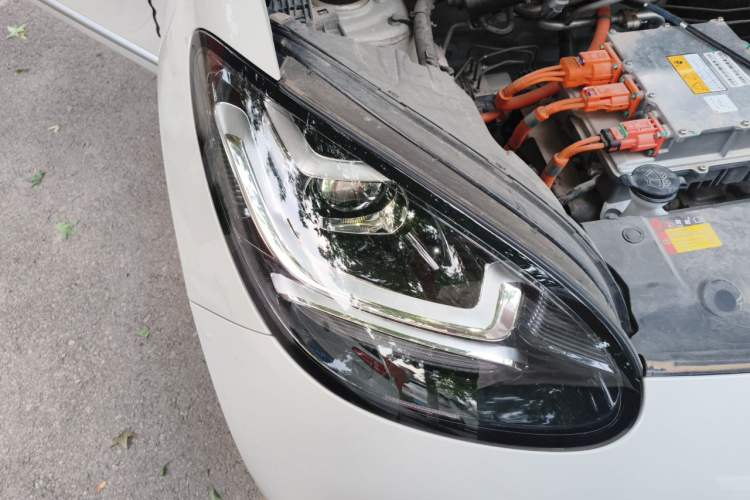 Used Wuling Bingo 2023 203km Light Edition Right Front Headlight