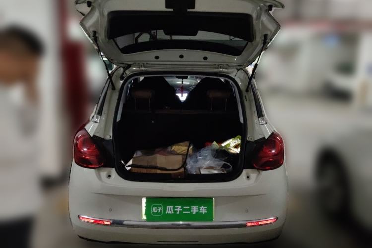 Used Wuling Bingo 2023 333 km Enjoyment Version Trunk