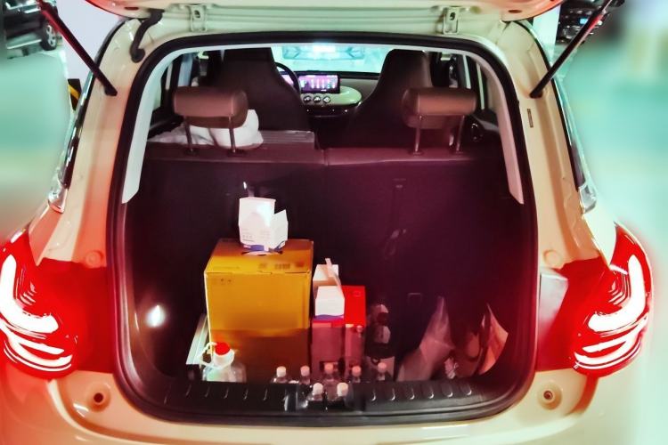 Used Wuling Bingo 2023 333 km Lingxi Connected+ Version Trunk