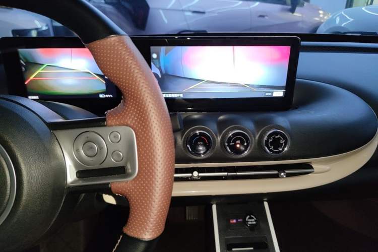Used Wuling Bingo 2023 203km Light Edition Audio And AC Panel