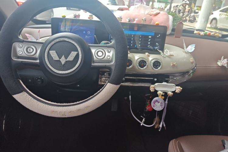 Used Wuling Bingo 2023 333 km Enjoyment Version Center Console