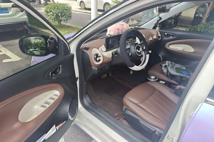 Used Wuling Bingo 2023 333 km Enjoyment Version Driver Seat