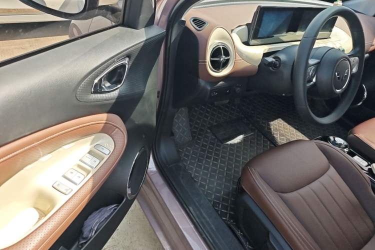 Used Wuling Bingo 2023 333 km Enjoyment Version Driver Seat