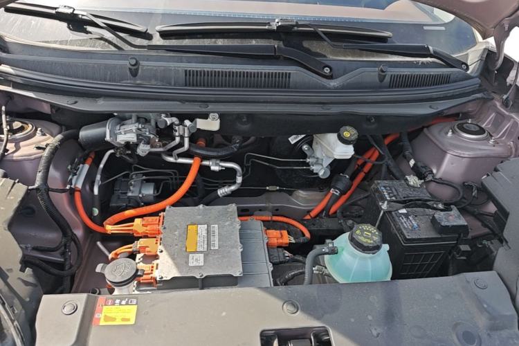 Used Wuling Bingo 2023 333 km Enjoyment Version Engine Bay