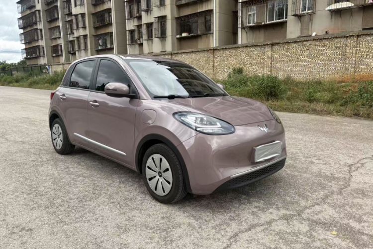 Used Wuling Bingo 2023 203km Light Edition Exterior 2