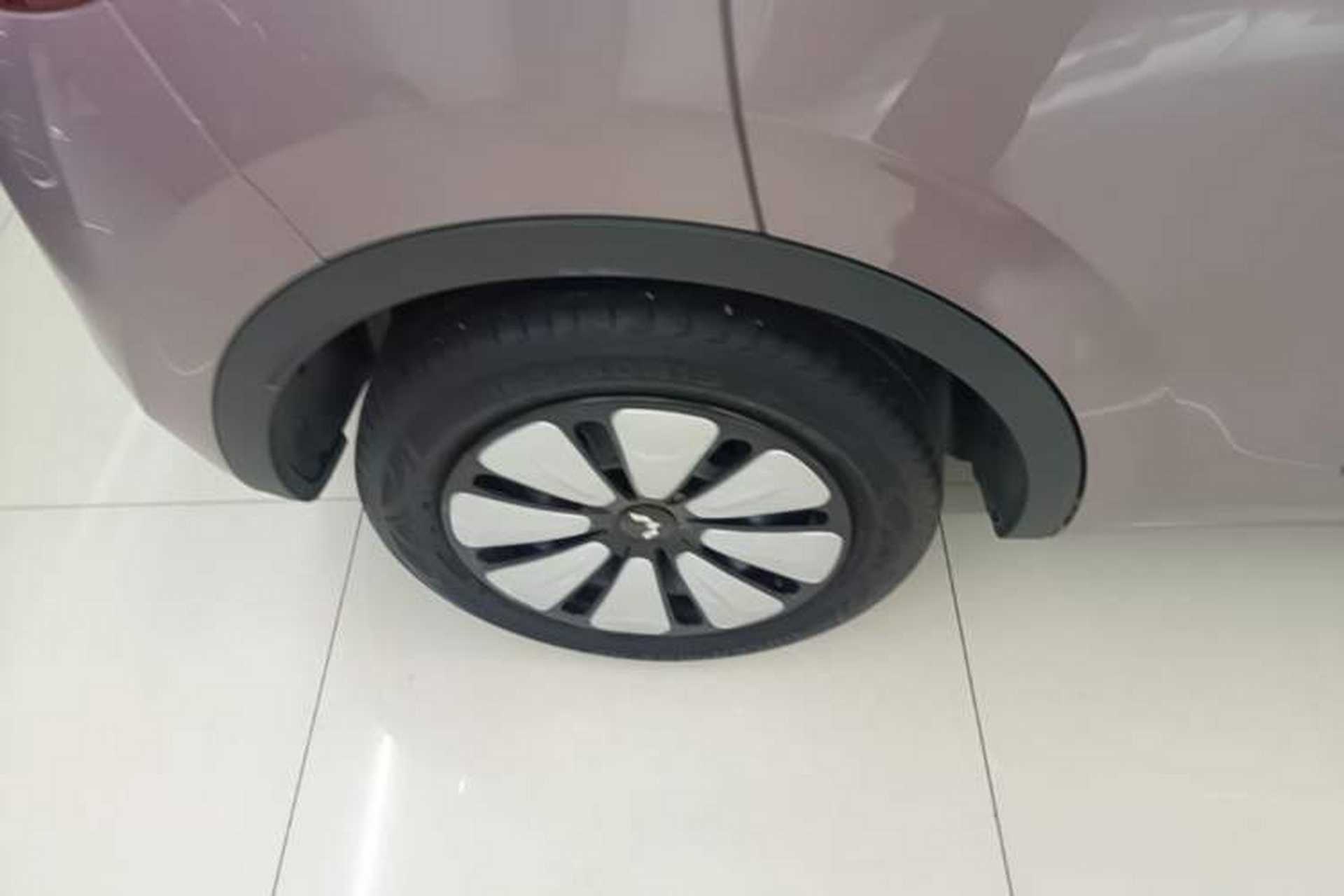 Used Wuling Bingo 2023 333 km Enjoyment Version Exterior 5