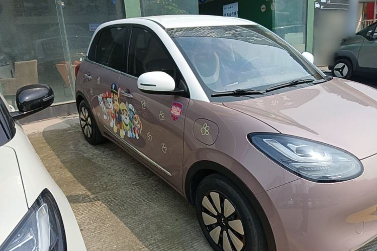 Used Wuling Bingo 2023 333 km Lingxi Connected Version Front Right 45 Deg