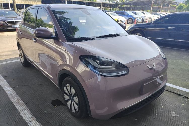 Used Wuling Bingo 2023 333km Enjoy+ Version Front Right 45 Deg